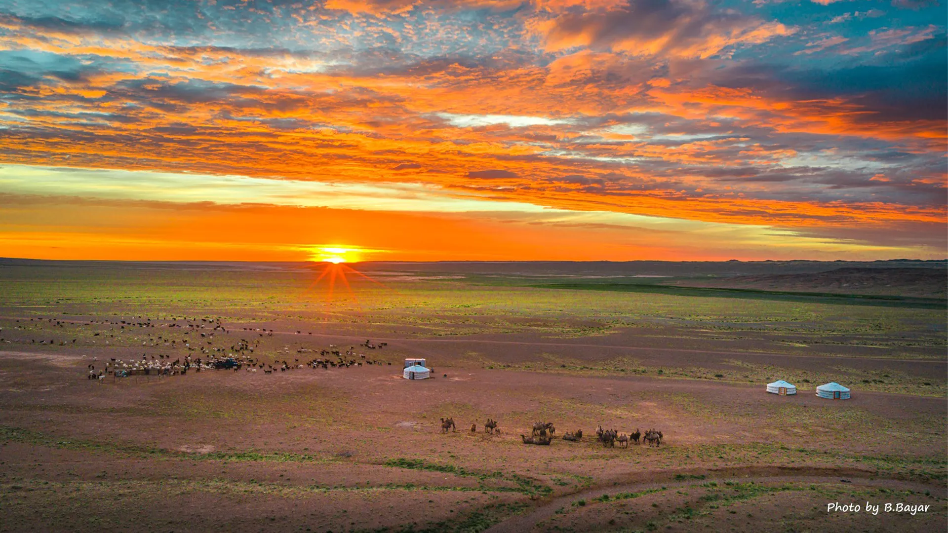 mon_phototours_hero_00